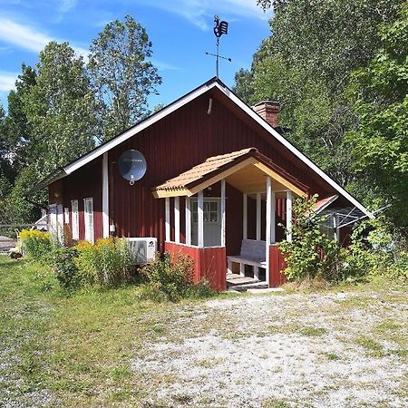 Viken - Cottage By Dalslands Canal Dals Långed Exterior photo