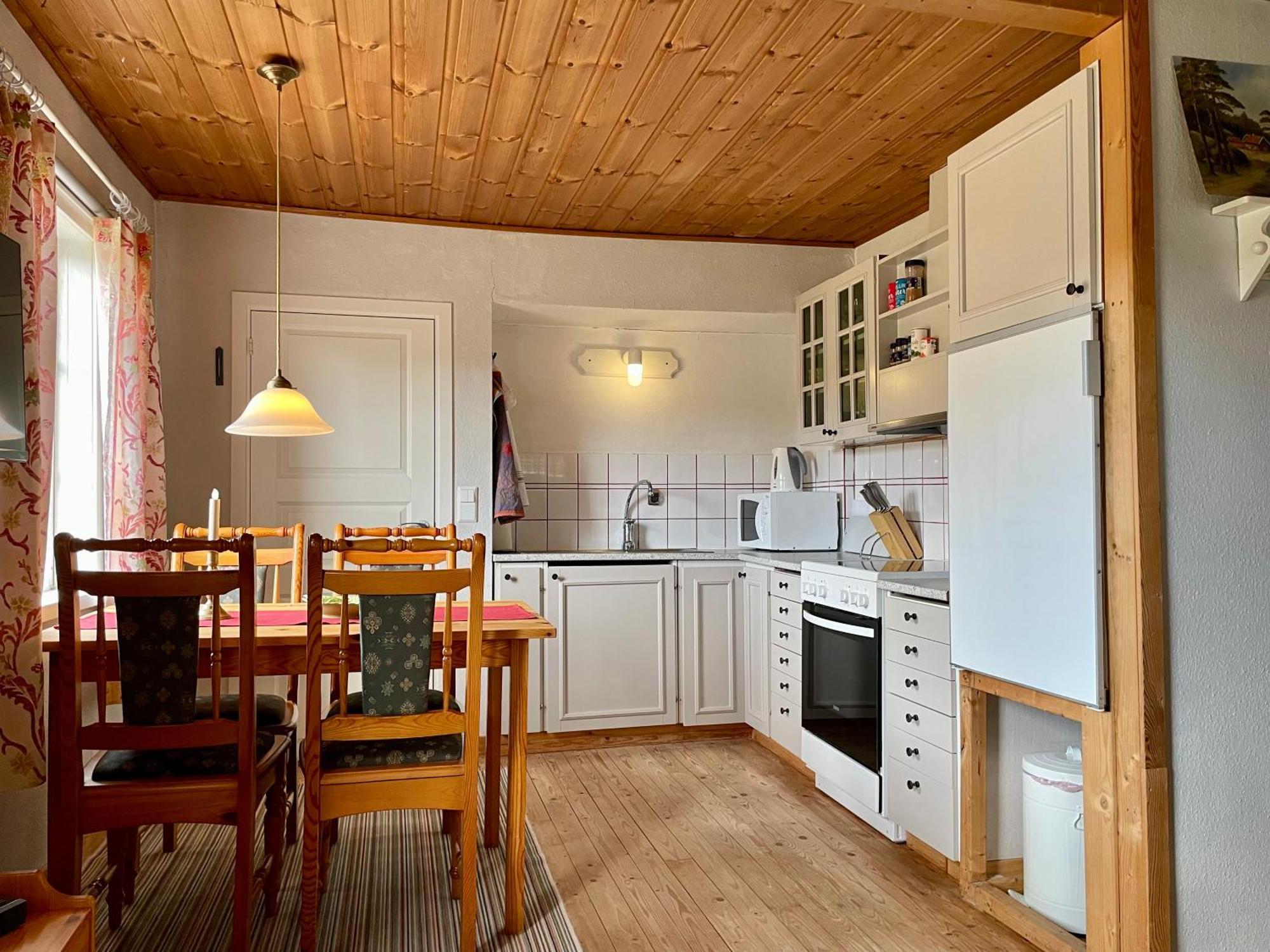 Viken - Cottage By Dalslands Canal Dals Långed Exterior photo